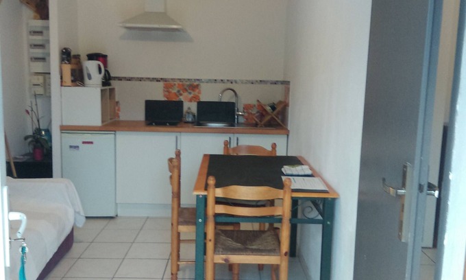 Pont-Saint-Martin Apartment | Au Calme Nantes Sud