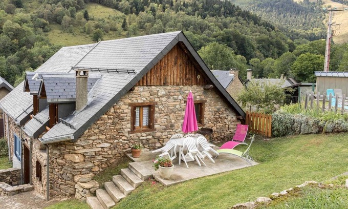 Jurvielle House | Au Village - Jurvielle