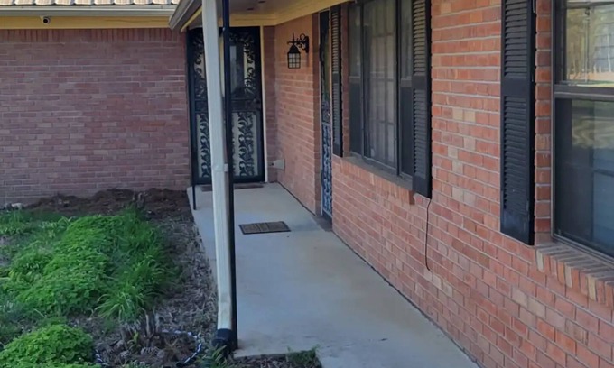 New Albany House | Aunt Mary's House