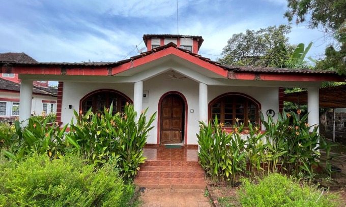 Vagator Villa | AuraVilla