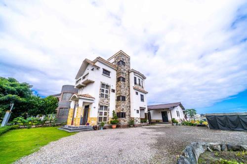 Luodong House | Aurora Castle