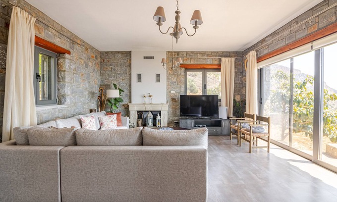 Kounelion Villa | Aurora, Spinalonga Garden Cottage