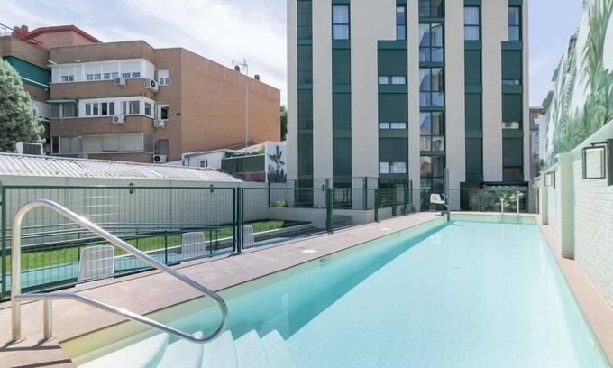 Carabanchel Apartment | Aurora Stays by Charming IV, Apartment for 4 with free parking