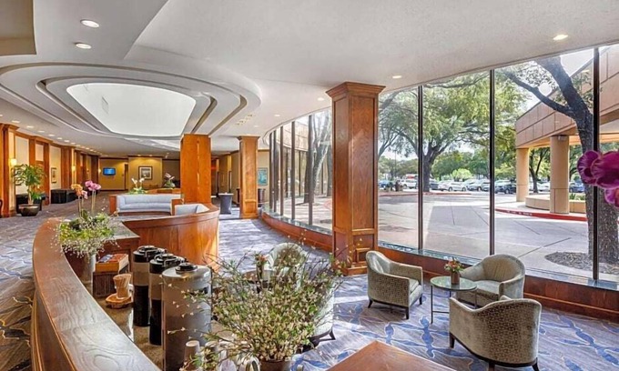 McKinney Hotel | Austin Southpark Hotel