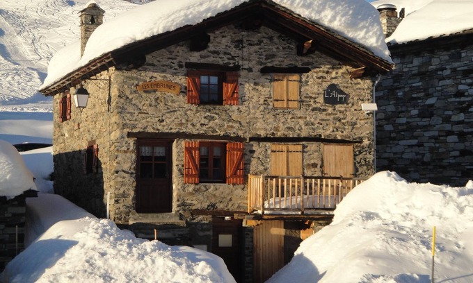Les Eucherts Ski Chalet | Authentic Savoyard chalet at the foot of the slopes in a French/Italian resort