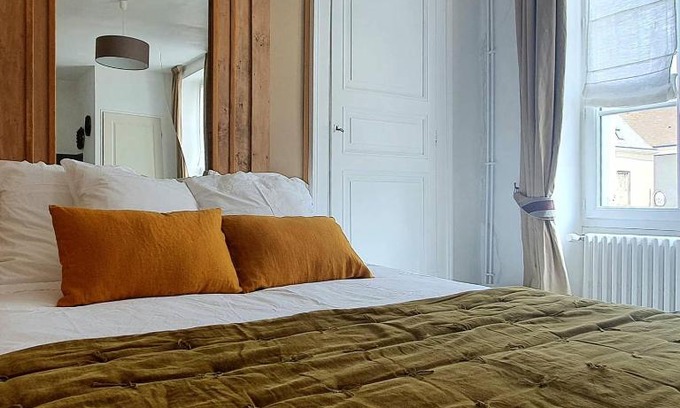 Neuvy-Saint-Sepulchre House | Aux Couleurs de Neuvy