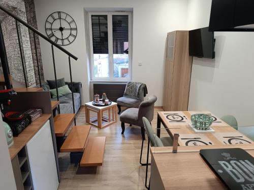 Le Mayet-de-Montagne Apartment | Aux nids douillets Mayetois "les hirondelles"