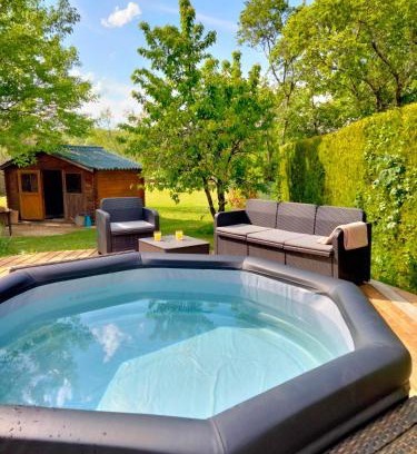 Buncey House | Aux Prés Bressot