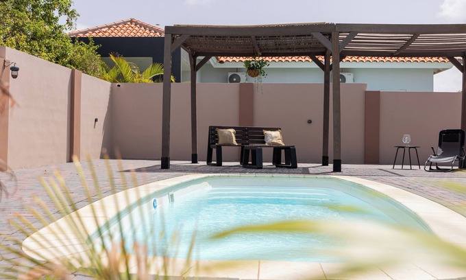 Willemstad Apartment | Av Curacao - Centrally Located Spacious Apartment