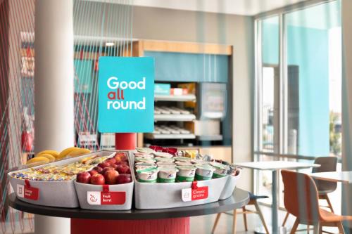 Zapopan Hotel | avid hotels - Guadalajara Av Vallarta Pte by IHG