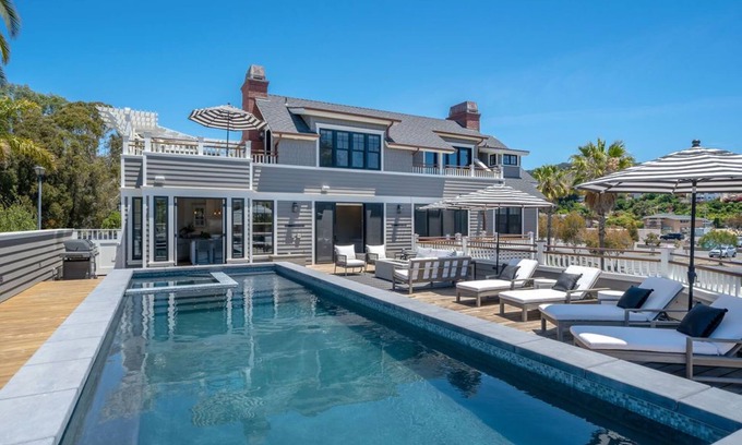 Avila Beach House | Avila Beach Palmera - Private Pool, 4 King Master Suites and Steps From the Sand