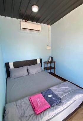 Setiu Hotel | AVINA'S Roomstay 2