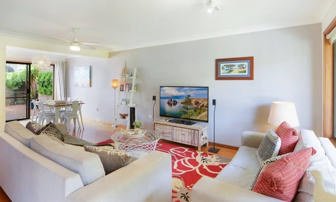 Avoca Beach House | Avoca Ridge 8 - Modern Beach Style Townhouse