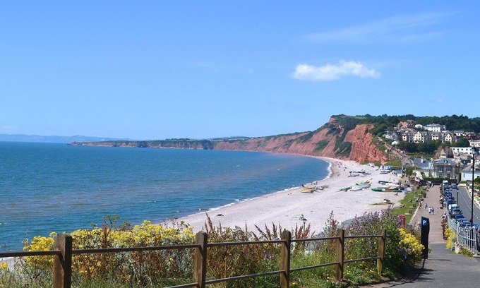 Exmouth House | Avocet View, a 5 bed home ideal for a family holiday to beautiful Exmouth
