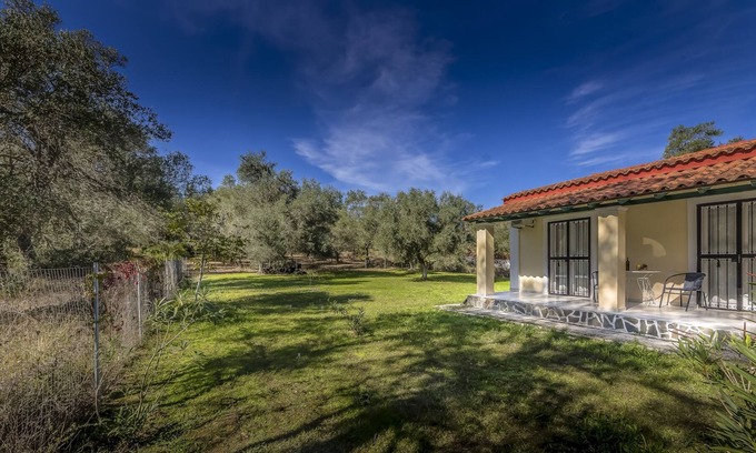 Kavos Apartment | Avonlea Garden Studio A1