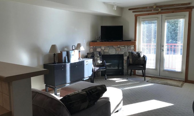 Silver Star Mountain Apartment | Away Days