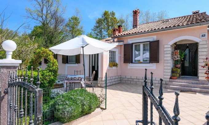 Sveta Nedelja Apartment | Awesome Apartment in Labin With 1 Bedrooms and Wifi