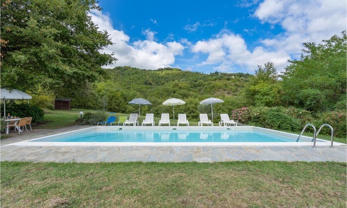 Dicomano House | Awesome Home In Dicomano Fi