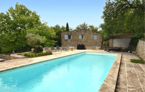 Goult House | Awesome Home In Goult With Wifi