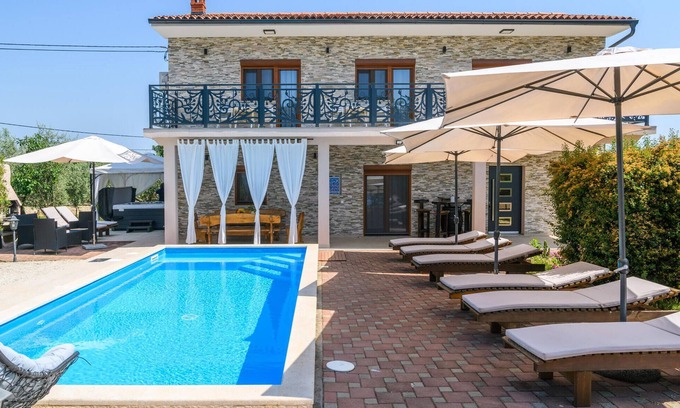 Marcana House | Awesome home in Marcana