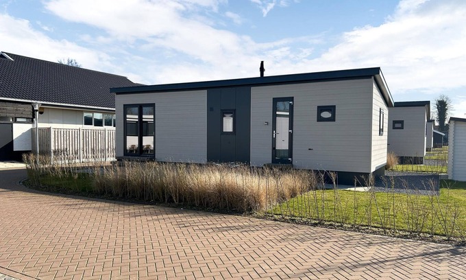 Scherpenisse House | Awesome home in Scherpenisse with WiFi