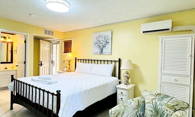 Little River Apartment | Awesome Studio at Bay Tree, 1st floor