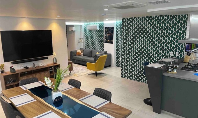 Buenos Aires Condo | Ayacucho Luxury one block to metro and Zona Viva