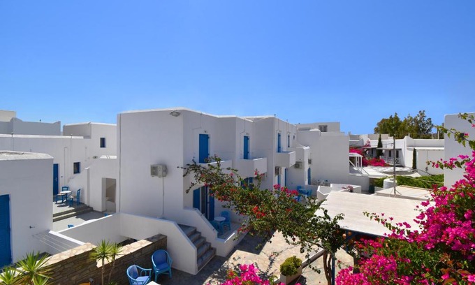 Paros Hotel | Ayeri Hotel