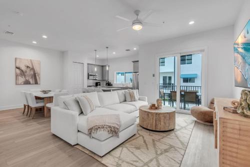 Madeira Beach House | Azul Townhomes A3 and A4 - Sunrise/Sunset