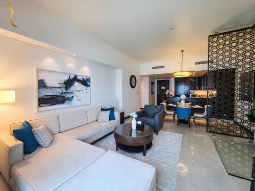 Abu Dhabi Apartment | Azure Crest 2BR - Luxurious Ocean View Apartment Near Marina Mall