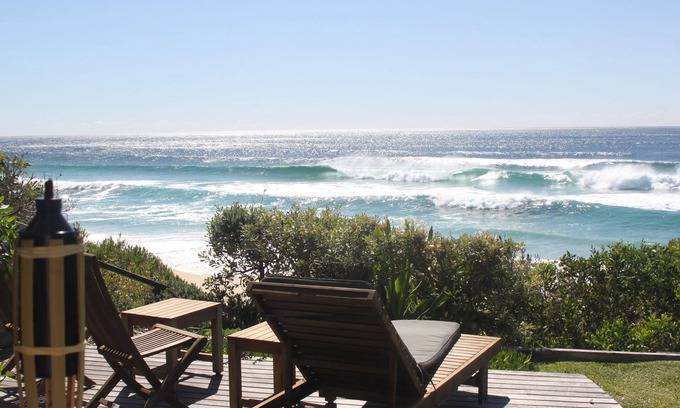 Boomerang Beach House | Azure on the Beach 1 Top 10 Beach House.n