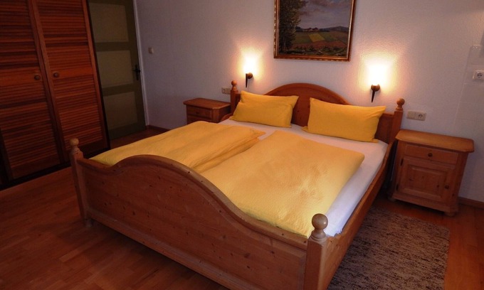 Ruhpolding Apartment | B Apartment Branderalm 52sqm, balcony, eat-in kitchen, 2 bedrooms, 1 bed-sitting room