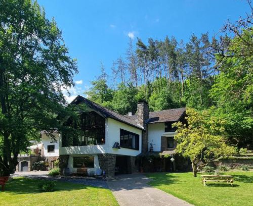 Altenahr Bed & Breakfast | B&B Am Sahrbach