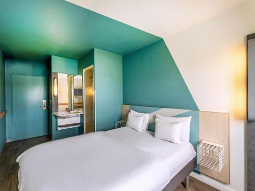 Gremberghoven Hotel | B&B HOTEL Köln-Porz