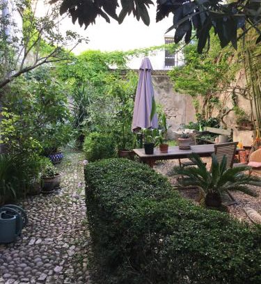 Arles City Centre Bed & Breakfast | B&B La Vagabonde