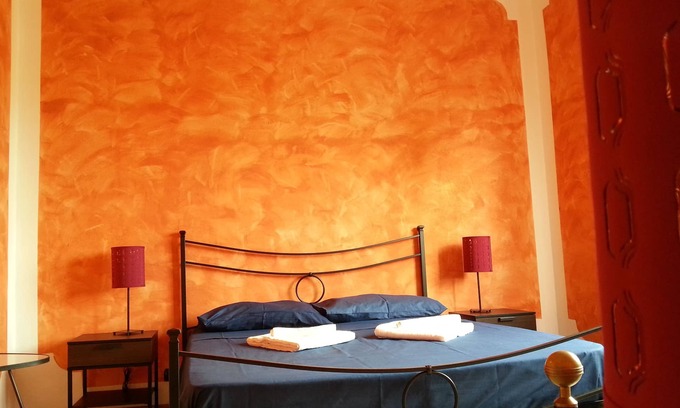 Rho Bed & Breakfast | B & b Oasis Passion Fiera - Triple room with Wifi and Ac, external bathroom