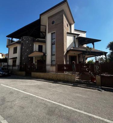Frattaminore Villa | B&B Villa D&C casa affitto breve