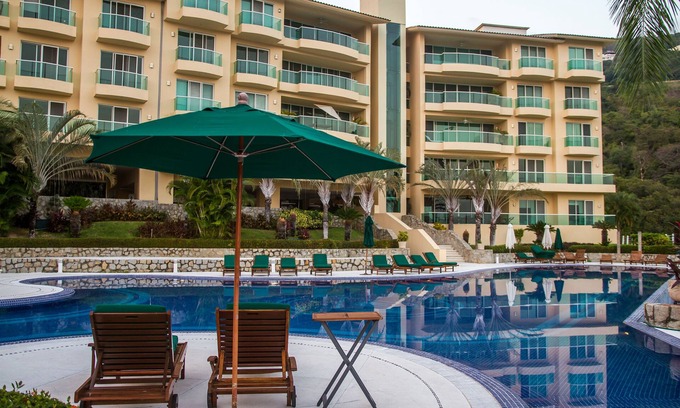 Pichilingue Apartment | B Esmeralda Penthouse, Pichilingue Diamante