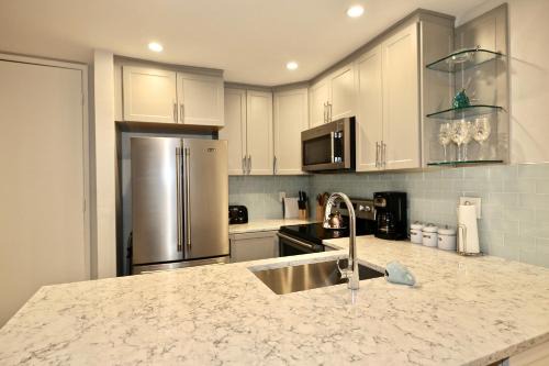 Lake San Marcos House | B209 - Beachside Getaway