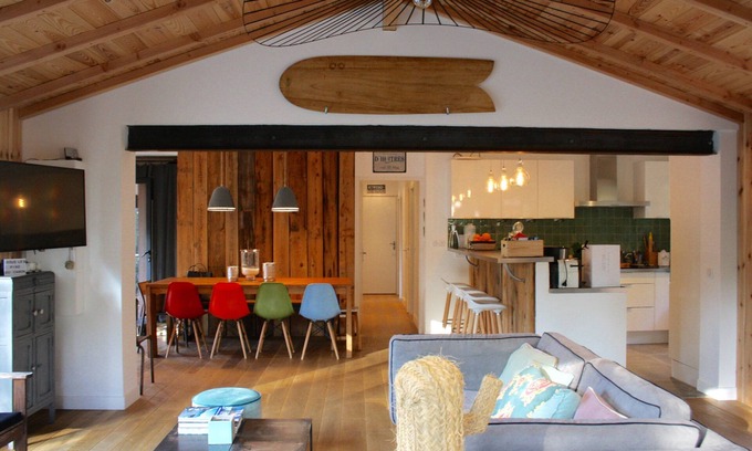 Le Canon House | B31 Attractive single storey house Large garden and beautiful terrace 4 bedrooms
