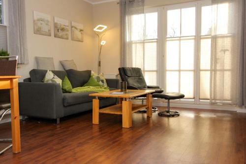 Ostseebad Prerow Apartment | Backbord