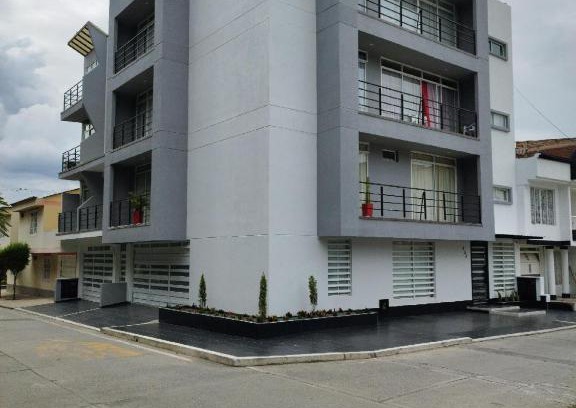 Guadalajara de Buga Apartment | Balcones de la Rivera Apartamento Azulejo 3