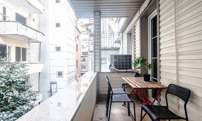 Osmanbey Apartment | Balcony Flat Designed Ottoman Style in Nisantasi