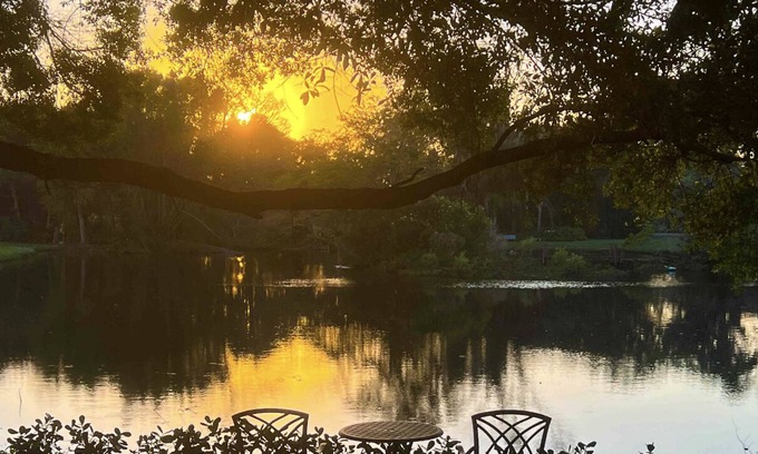 Trailer Estates Cottage | Bali at the Bay ~ A Tranquil Sarasota Retreat close to downtown & beaches