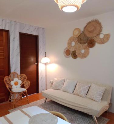 Lipa Apartment | Bali inspired 2 bedroom in Lipa netflix pool and parking