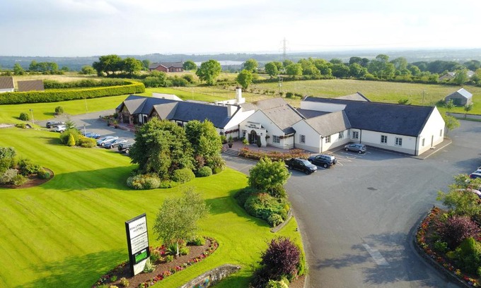 Lisburn House | Ballymac Hotel