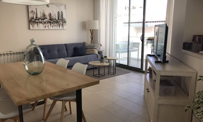 Sitges Apartment | BALMINS APARTMENT, FULLY EQUIPPED 50 MTS FROM THE BEACH OF ST.SEBASTIA