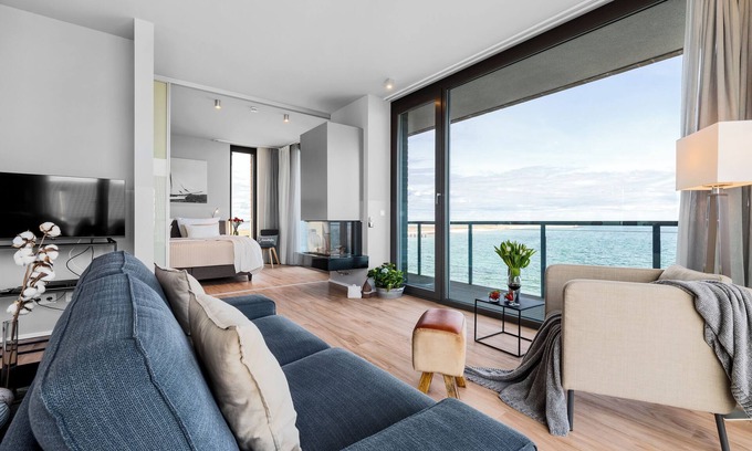 Olpenitz Apartment | Baltic Sea vacation apartment right on the beach, panoramic windows, sauna and two terraces