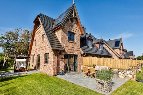Tinnum House | Baltimare