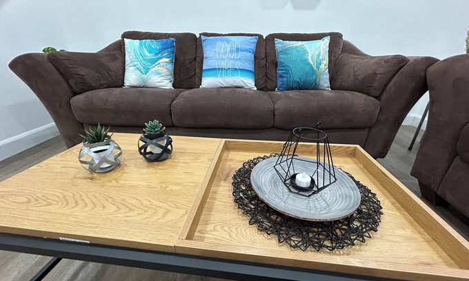 Hastings Highlands House | Bancroft VIBES | Sleep 7